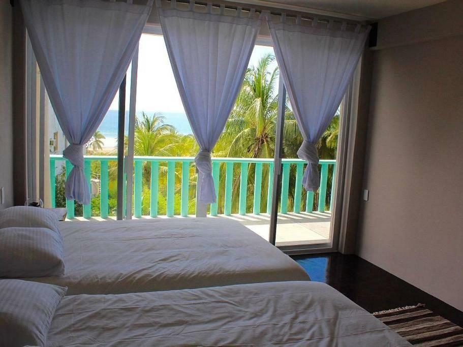 Ocean View Apartment 2 Blocks From Zicatela Strip! ปูแอร์โตเอสกอนดิโด ภายนอก รูปภาพ