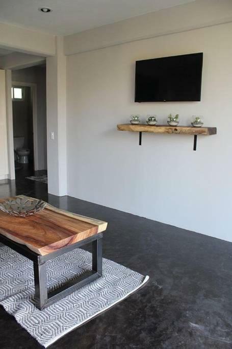 Ocean View Apartment 2 Blocks From Zicatela Strip! ปูแอร์โตเอสกอนดิโด ภายนอก รูปภาพ